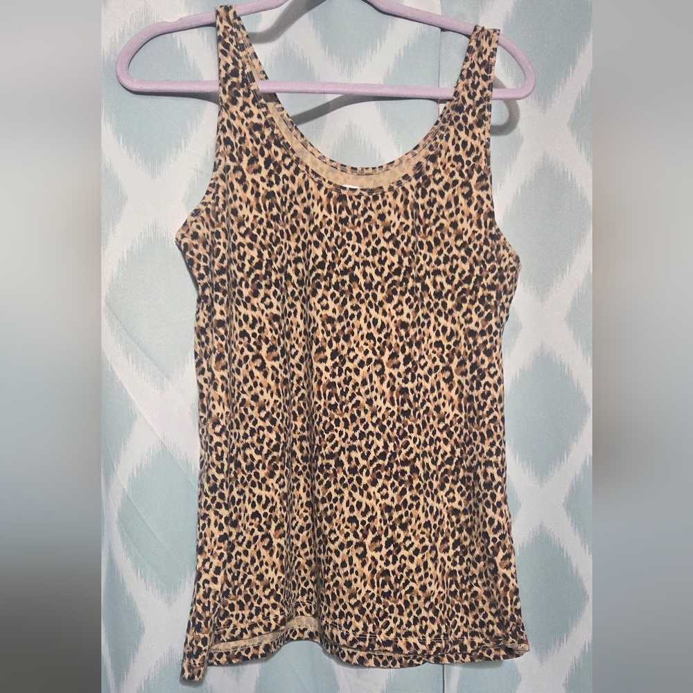 Old Navy First Layer Leopard-Print Scoop Neck Tank Top